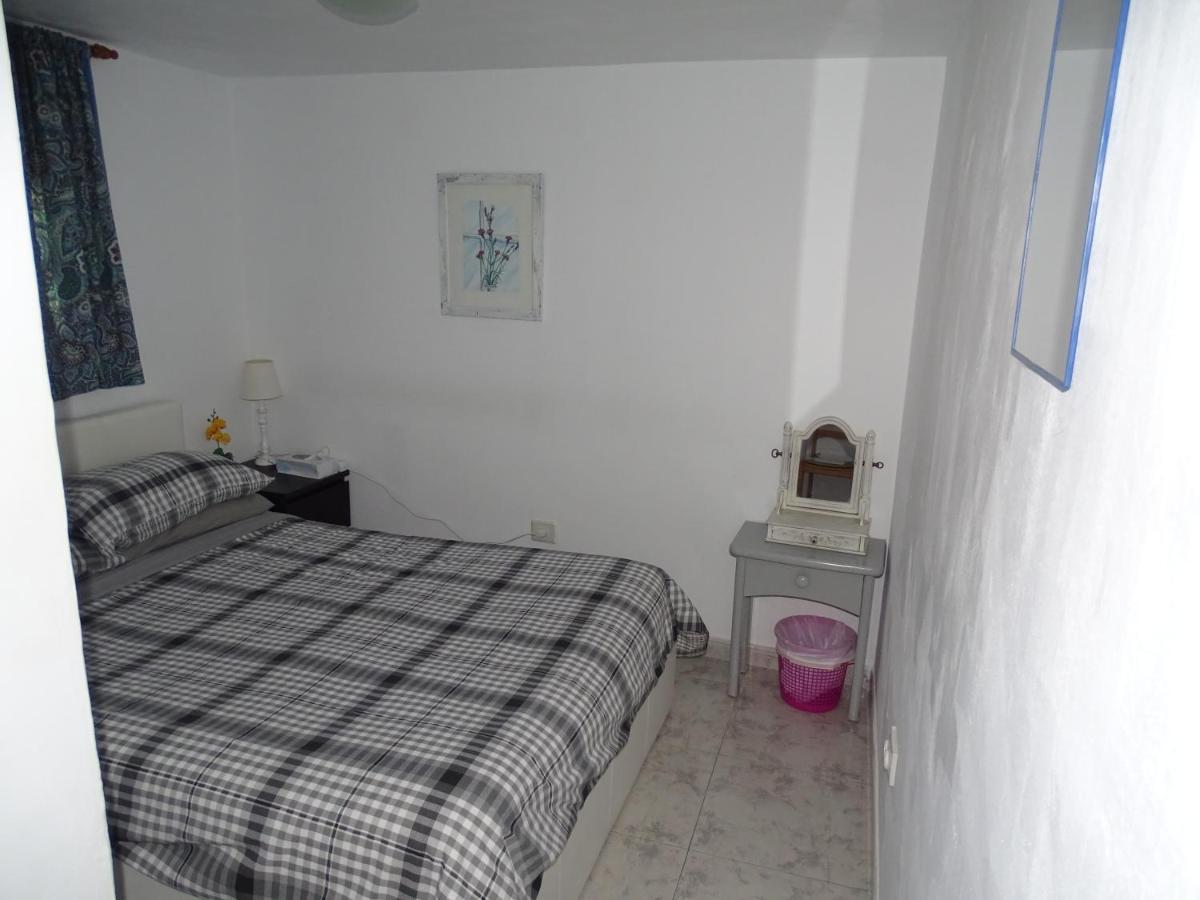 Rickaty Lodge: Airport-View B&B at Gran Canaria Las Majoreras Exterior photo